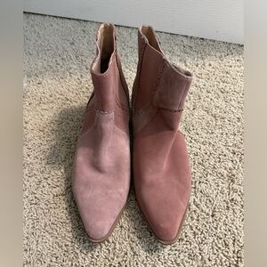 Joe’s Jeans pink booties
